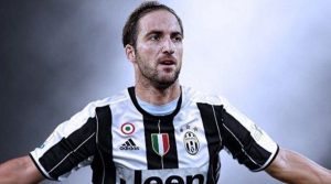 Higuain ufficiale juventus