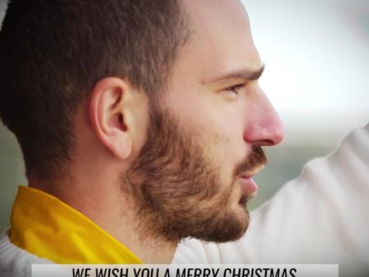Auguri Di Natale Juventus Video.Video Gli Auguri Di Natale Della Juventus Dalla Curva Jmania It