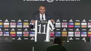 Douglas Costa panchina juve