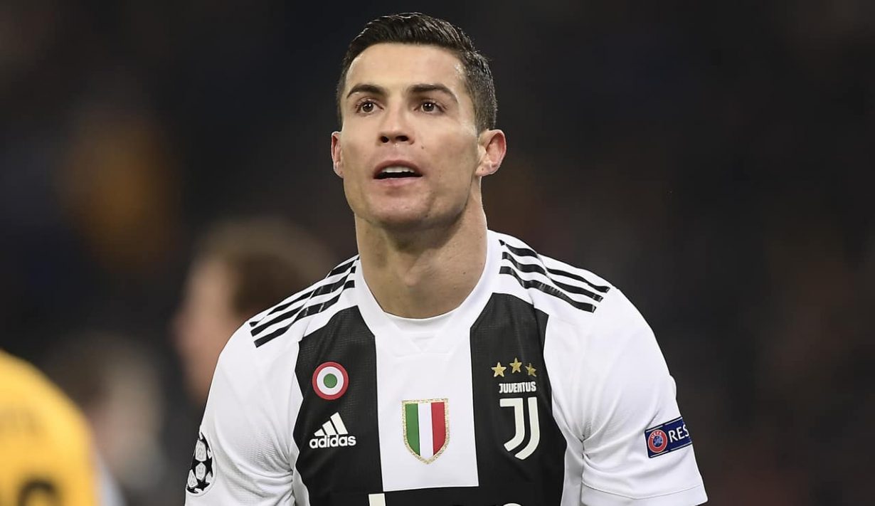 Cristiano Ronaldo con la maglia della Juventus - Foto Lapresse - Jmania.it