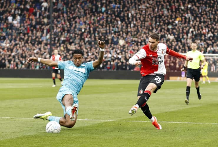 Santiago Gimenez in Eredivisie - Foto ANSA - Jmania.it