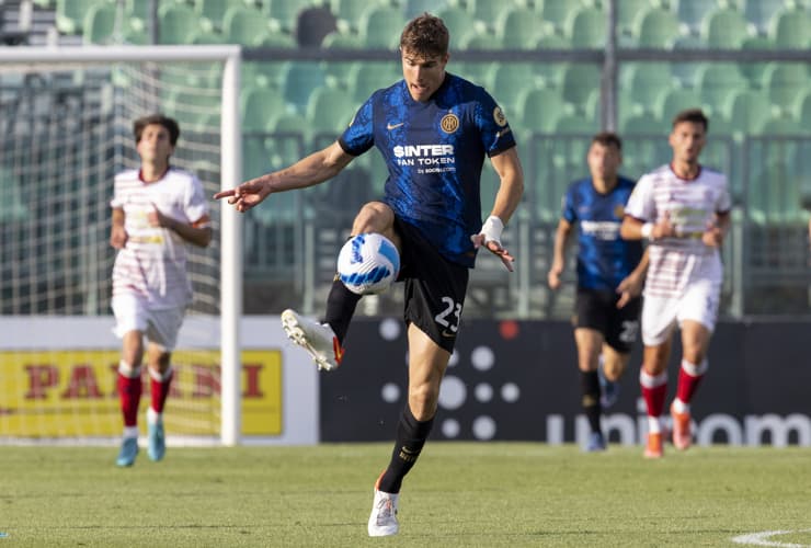 Andrea Moretti in campo con la Primavera dell'Inter - Foto Lapresse - Jmania.it