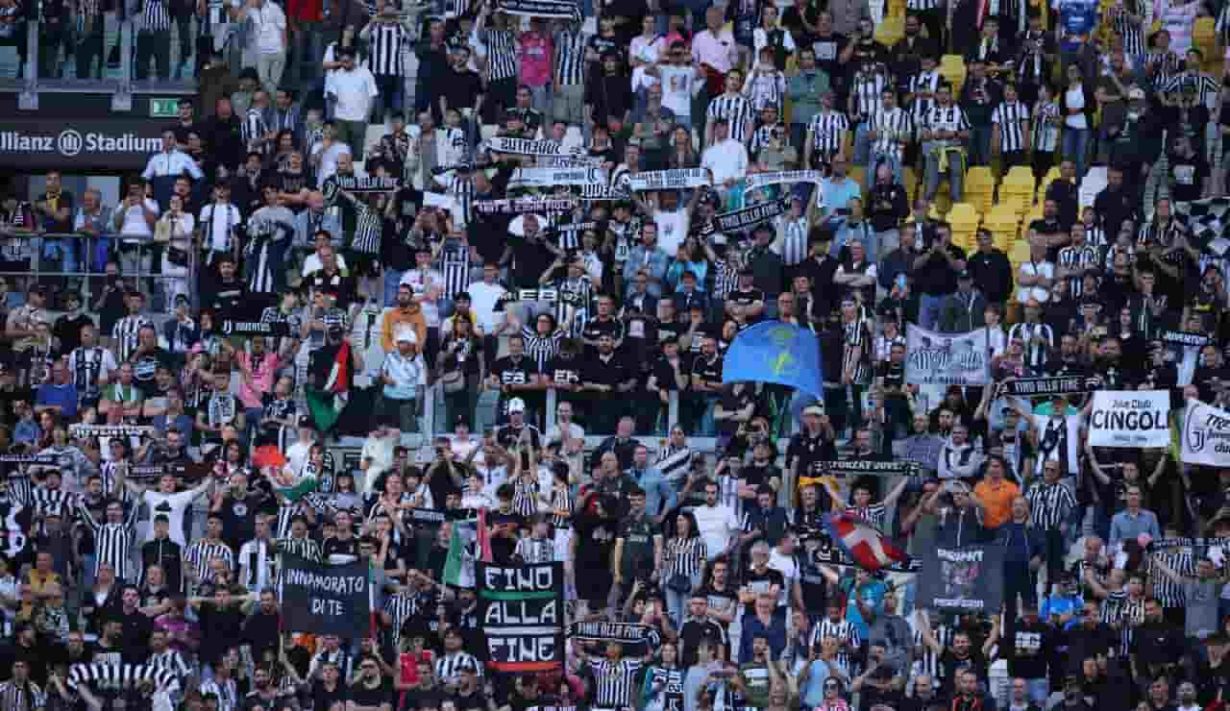 I tifosi della Juventus - Foto Lapresse - Jmania.it