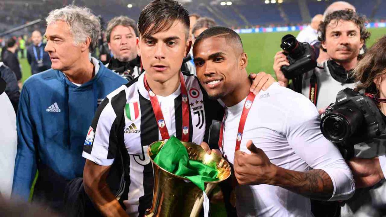 Dybala e Douglas Costa