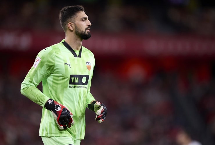 Mamardashvili in campo con la maglia del Valencia - Foto Lapresse - Jmania.it