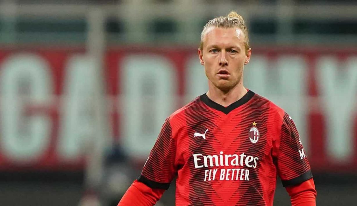 Kjaer in campo con la maglia del Milan - Foto Lapresse - Jmania.it