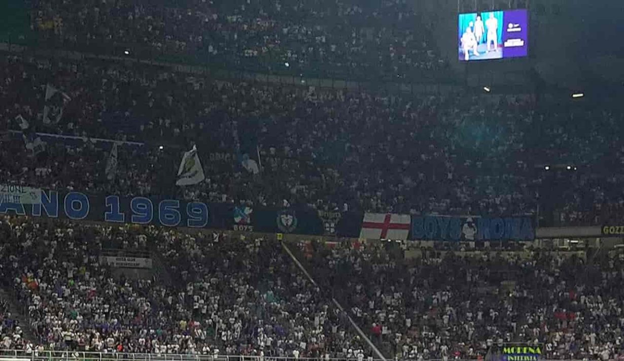 La curva dei tifosi dell'Inter - Foto Lapresse - Jmania.it