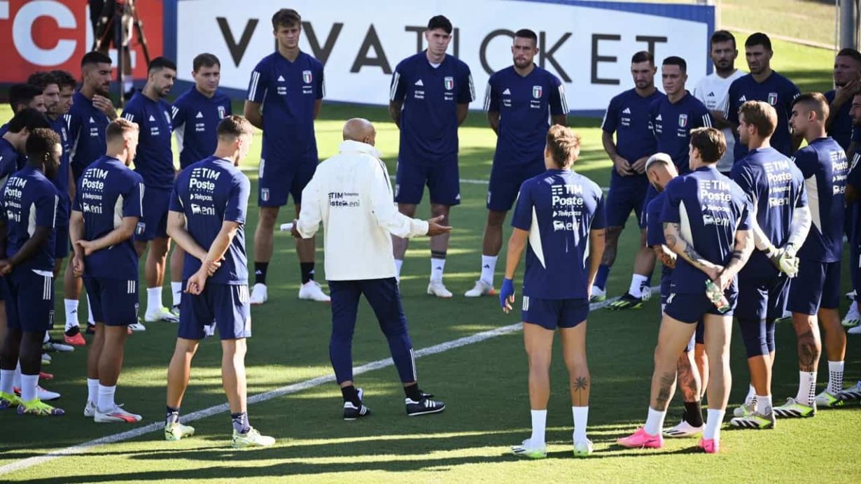 La Nazionale italiana in allenamento a Coverciano - Foto Lapresse - Jmania