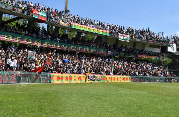 La curva della Ternana - Foto dalla pagina Facebook del club - Jmania.it