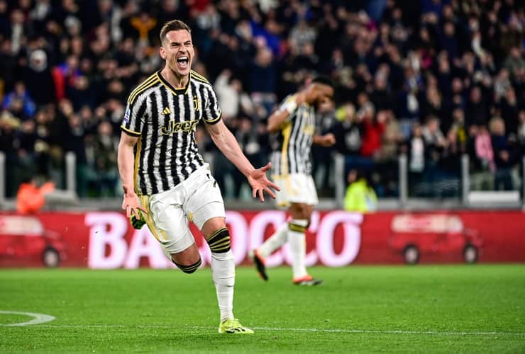 Milik a segno con la maglia della Juventus - Foto Lapresse - Jmania.it