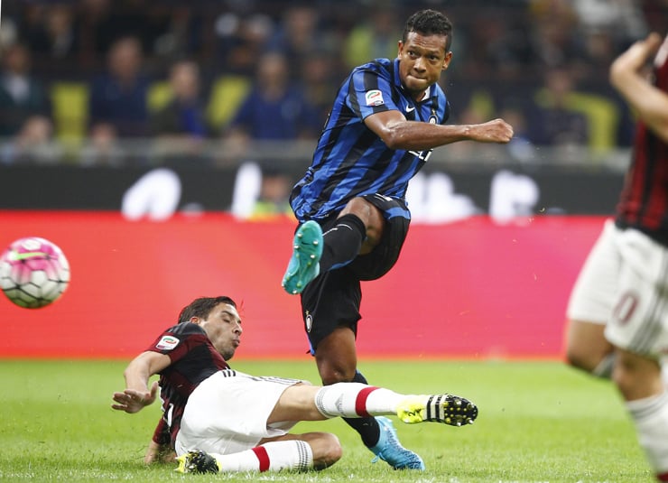 Guarin in campo con la maglia dell'Inter - Foto Lapresse - Jmania