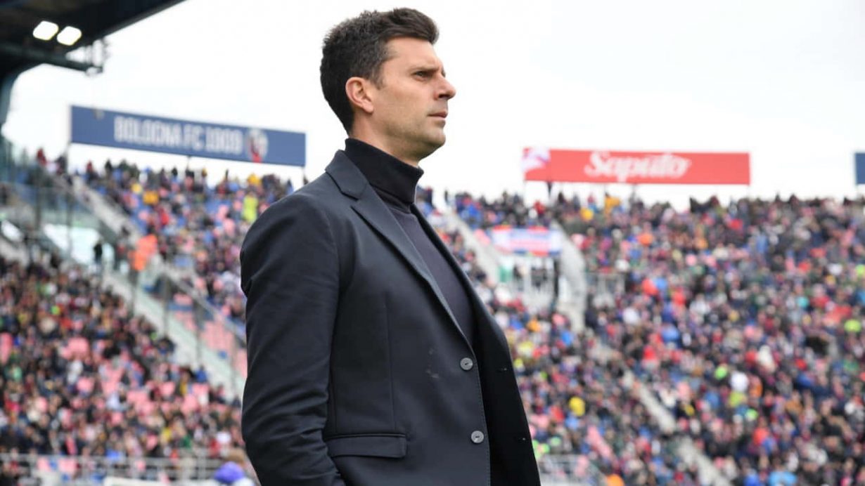 Thiago Motta in panchina a Bologna - Foto Lapresse - Jmania