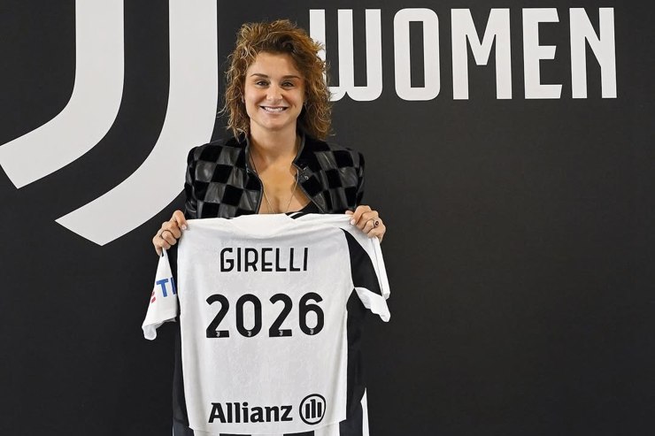 Cristiana Girelli festeggia il rinnovo di contratto - Foto dal suo profilo Instagram - Jmania