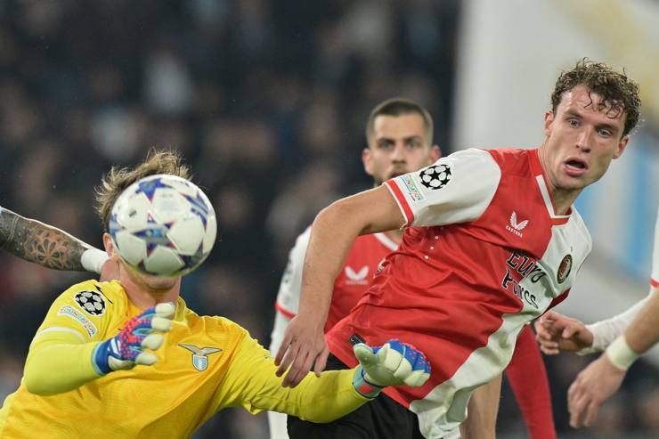 Il Feyenoord in una partita europea - Foto Lapresse - Jmania