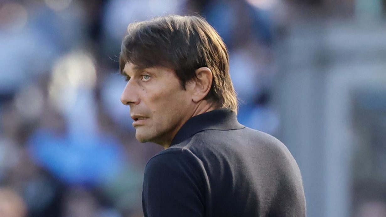 Antonio Conte in panchina - Foto Lapresse - Jmania