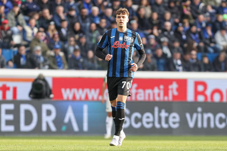 Daniel Maldini in campo con la maglia dell'Atalanta - Foto Lapresse - Jmania